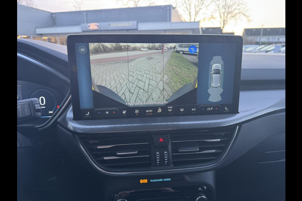 Ford Kuga 2.5 PHEV Titanium 243pk | Adaptive cruise control | Wegklapbare trekhaak | Winter Pack | 2.100kg trekgewicht