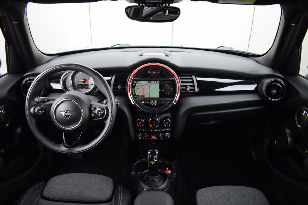 MINI Mini 1.5 Cooper 60 Years Edition | 5 Deurs | Half Leer | Stoelverw. | Apple CarPlay