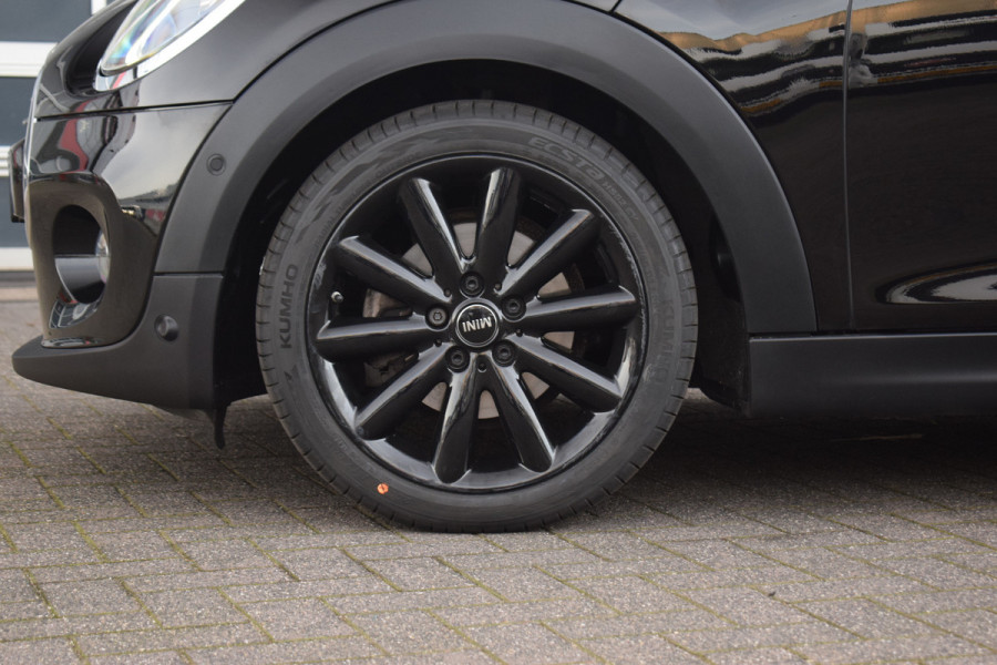 MINI Mini 1.5 Cooper 60 Years Edition | 5 Deurs | Half Leer | Stoelverw. | Apple CarPlay