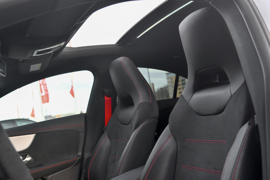 Mercedes-Benz CLA-Klasse 35 AMG 4MATIC. Pano, Distro+, 360, Multibeam, Sfeer, Dodeh, CarPlay!