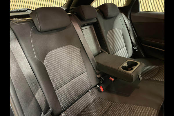 Kia Ceed Sportswagon 1.5 T-GDi DynamicLine|160PK|TREKH.|CARPLAY+ANDROID|CAMERA|CLIMATE+CRUISE CONTROL|1E EIG.|INCL.BTW|NL AUTO|NAP