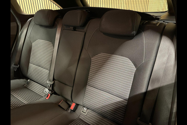 Kia Ceed Sportswagon 1.5 T-GDi DynamicLine|160PK|TREKH.|CARPLAY+ANDROID|CAMERA|CLIMATE+CRUISE CONTROL|1E EIG.|INCL.BTW|NL AUTO|NAP