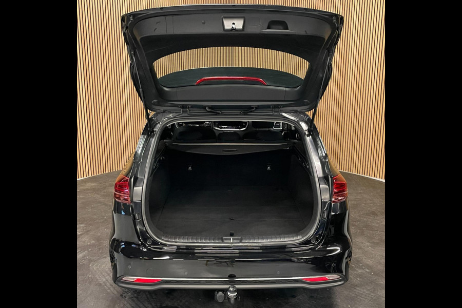 Kia Ceed Sportswagon 1.5 T-GDi DynamicLine|160PK|TREKH.|CARPLAY+ANDROID|CAMERA|CLIMATE+CRUISE CONTROL|1E EIG.|INCL.BTW|NL AUTO|NAP