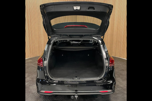 Kia Ceed Sportswagon 1.5 T-GDi DynamicLine|160PK|TREKH.|CARPLAY+ANDROID|CAMERA|CLIMATE+CRUISE CONTROL|1E EIG.|INCL.BTW|NL AUTO|NAP