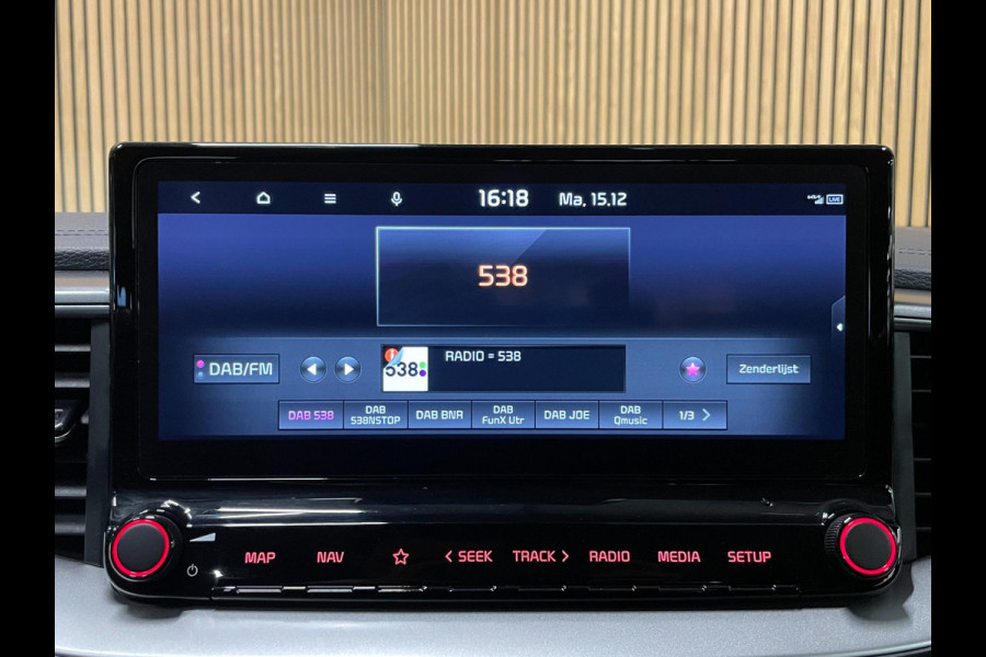 Kia Ceed Sportswagon 1.5 T-GDi DynamicLine|160PK|TREKH.|CARPLAY+ANDROID|CAMERA|CLIMATE+CRUISE CONTROL|1E EIG.|INCL.BTW|NL AUTO|NAP