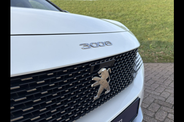 Peugeot 3008 1.6 PureTech GT Alcantara | Massagestoel | Pano | Camera achter | Nightvision