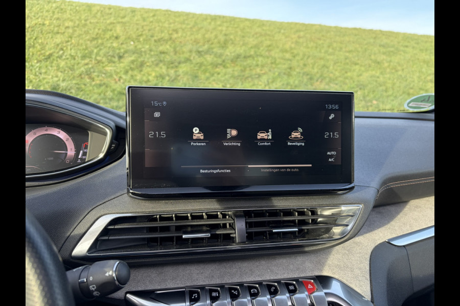 Peugeot 3008 1.6 PureTech GT Alcantara | Massagestoel | Pano | Camera achter | Nightvision