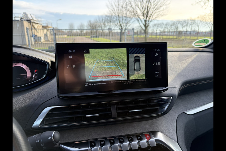 Peugeot 3008 1.6 PureTech GT Alcantara | Massagestoel | Pano | Camera achter | Nightvision