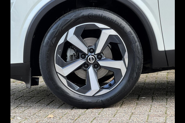 Nissan QASHQAI 1.3 MHEV Xtronic Business Premium Automaat Full LED Adaptive cruise Climate Stoel- en stuurverwaming Pano Navi