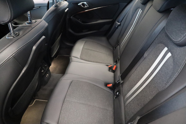 BMW 1-serie 118i Business Edition Cruise/Climate PDC NAP 18''LM 24 maanden garantie mogelijk (*vraag naar de voorwaarden)