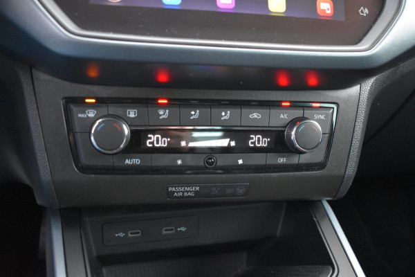 Seat Arona 1.0 TSI | VIRTUAL COCKPIT | CAMERA | LED | NAP | ADAPT. CRUISE CONTROLE | DEALER ONDERHOUDEN