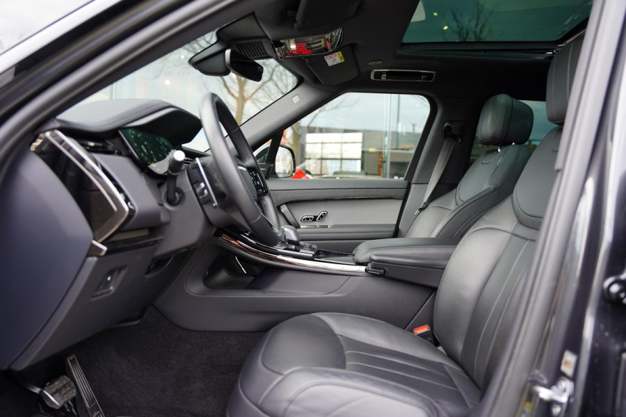 Land Rover Range Rover Sport P 440 E Dynamic HSE Trekhaak Panoramadak Meridian