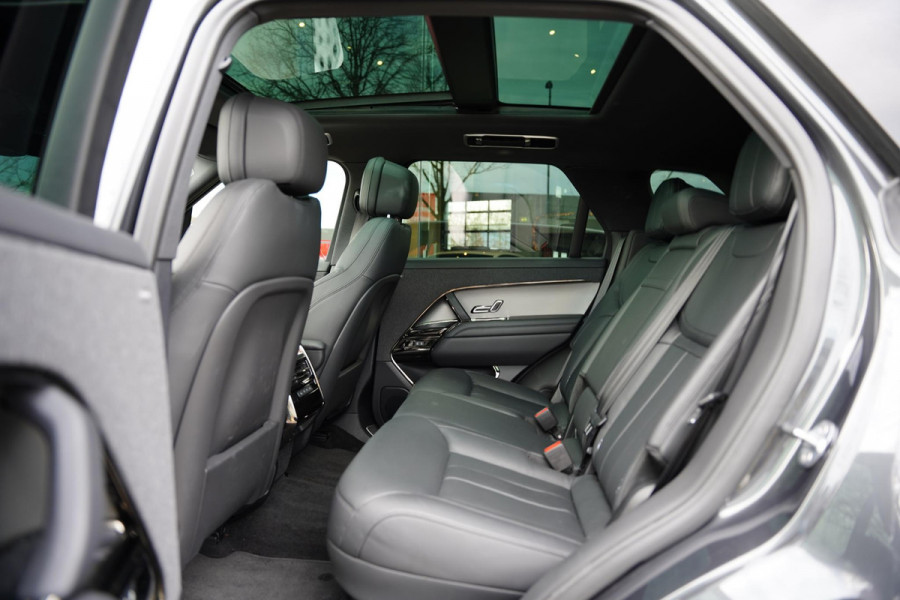 Land Rover Range Rover Sport P 440 E Dynamic HSE Trekhaak Panoramadak Meridian