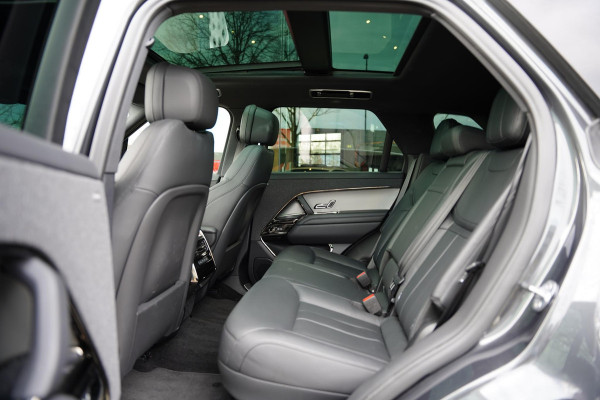 Land Rover Range Rover Sport P 440 E Dynamic HSE Trekhaak Panoramadak Meridian