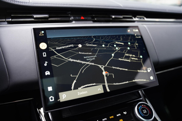Land Rover Range Rover Sport P 440 E Dynamic HSE Trekhaak Panoramadak Meridian