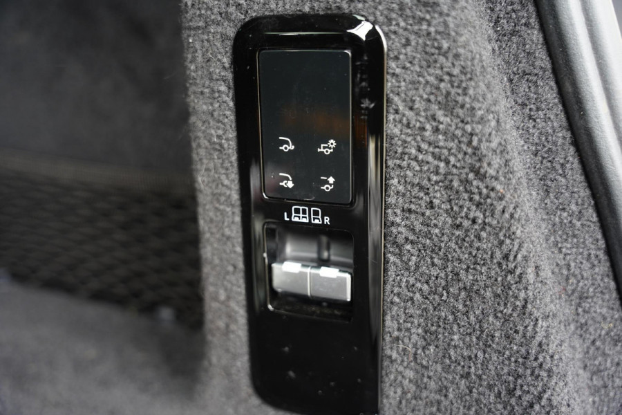 Land Rover Range Rover Sport P 440 E Dynamic HSE Trekhaak Panoramadak Meridian