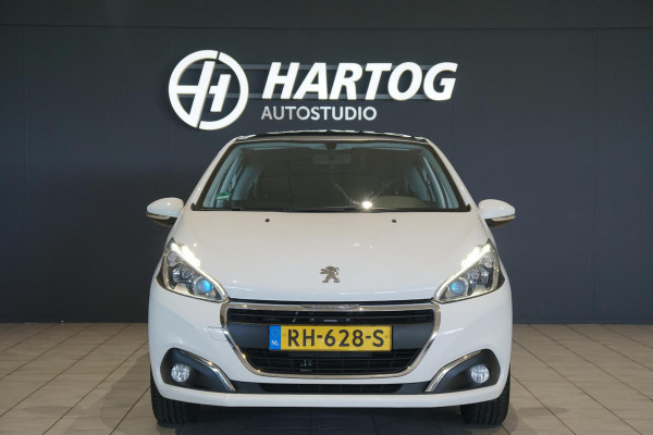Peugeot 208 1.2 PureTech Allure + PANORAMA