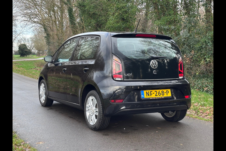 Volkswagen up! 1.0 BMT high up! | Cruise + Stoelverwarming + 1e Eigenaar Nu € 6.500,-!!!