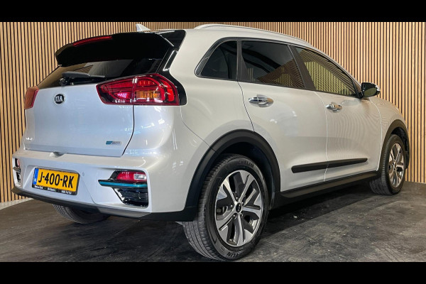 Kia e-Niro ExecutiveLine 64 kWh|3-FASE|LEDER|MEMORY|JBL|ACC|CARPLAY|CAMERA|STUURVERW|STOELVERW+VENT V+A|IN.BTW|1e EIG|NL-AUTO|NAP|