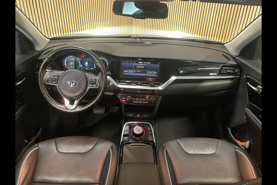 Kia e-Niro ExecutiveLine 64 kWh|3-FASE|LEDER|MEMORY|JBL|ACC|CARPLAY|CAMERA|STUURVERW|STOELVERW+VENT V+A|IN.BTW|1e EIG|NL-AUTO|NAP|
