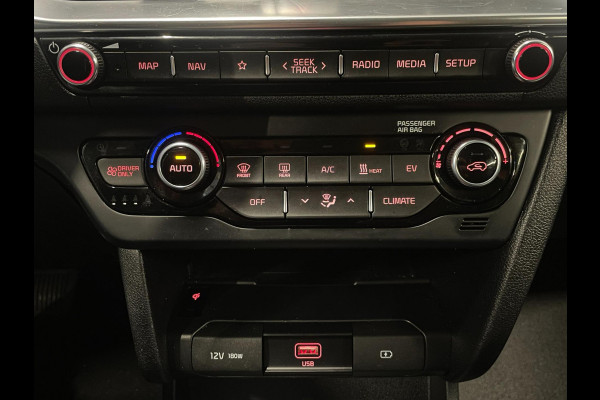 Kia e-Niro ExecutiveLine 64 kWh|3-FASE|LEDER|MEMORY|JBL|ACC|CARPLAY|CAMERA|STUURVERW|STOELVERW+VENT V+A|IN.BTW|1e EIG|NL-AUTO|NAP|
