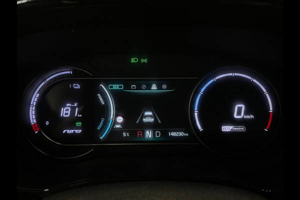 Kia e-Niro ExecutiveLine 64 kWh|3-FASE|LEDER|MEMORY|JBL|ACC|CARPLAY|CAMERA|STUURVERW|STOELVERW+VENT V+A|IN.BTW|1e EIG|NL-AUTO|NAP|
