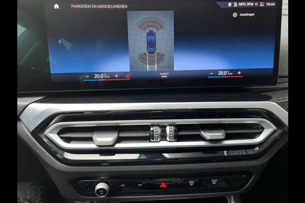 BMW 3 Serie Sedan 320e High Executive Automaat / Live Cockpit Plus / Stoelverwarming  / Widescreen Display / Extra Getint Glas / Climate Control / 17 Inch / Neerklapbare Achterbank / Hifi / Lichtpakket / Sportstoelen / LED