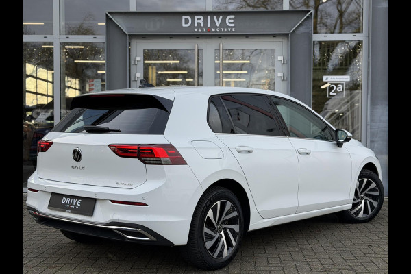 Volkswagen Golf 1.4 eHybrid Style |SOH97%|Carplay|ACC|ErgoActive|Allseason