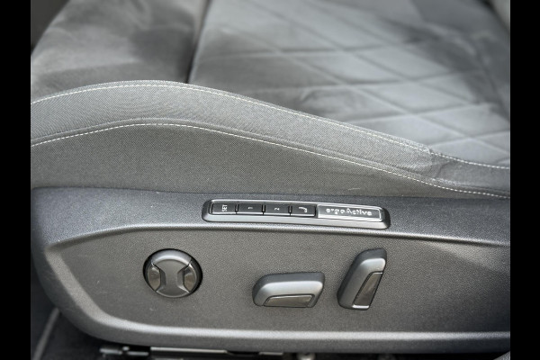 Volkswagen Golf 1.4 eHybrid Style |SOH97%|Carplay|ACC|ErgoActive|Allseason