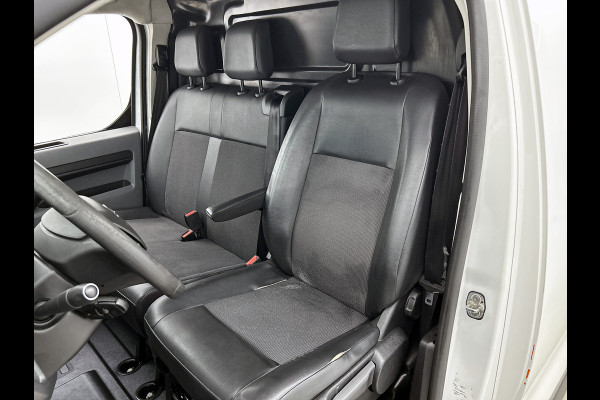 Toyota PROACE Electric Worker L2 Extra Range 75KWh / 3Pers. / Navigatie / Airco / Bedrijfswagen inrichting / Apk 02-2027