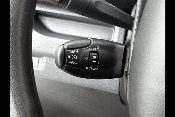 Toyota PROACE Electric Worker L2 Extra Range 75KWh / 3Pers. / Navigatie / Airco / Bedrijfswagen inrichting / Apk 02-2027