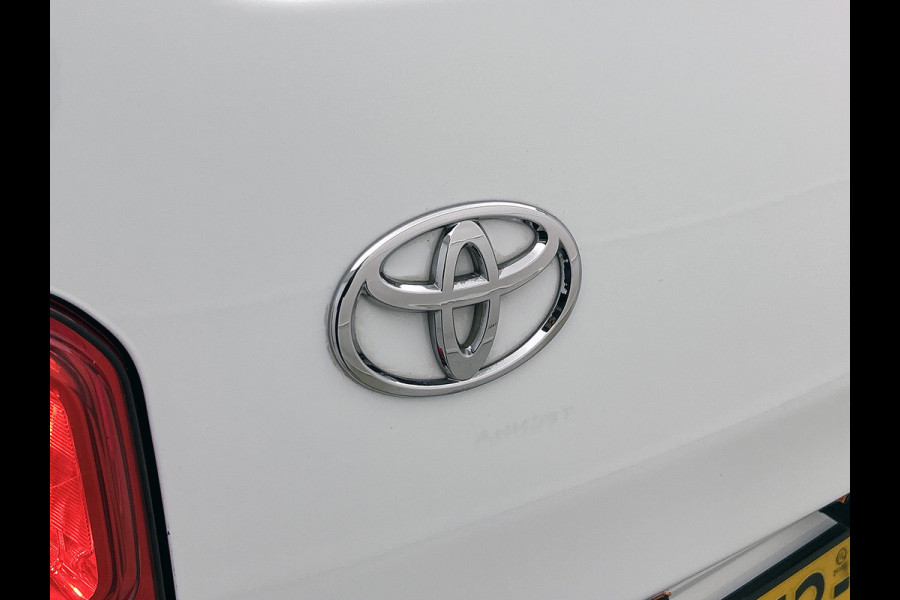 Toyota PROACE Electric Worker L2 Extra Range 75KWh / 3Pers. / Navigatie / Airco / Bedrijfswagen inrichting / Apk 02-2027