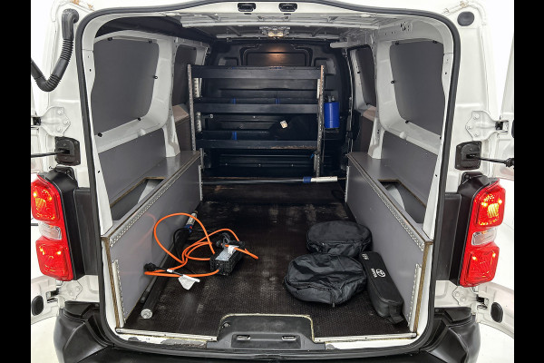 Toyota PROACE Electric Worker L2 Extra Range 75KWh / 3Pers. / Navigatie / Airco / Bedrijfswagen inrichting / Apk 02-2027