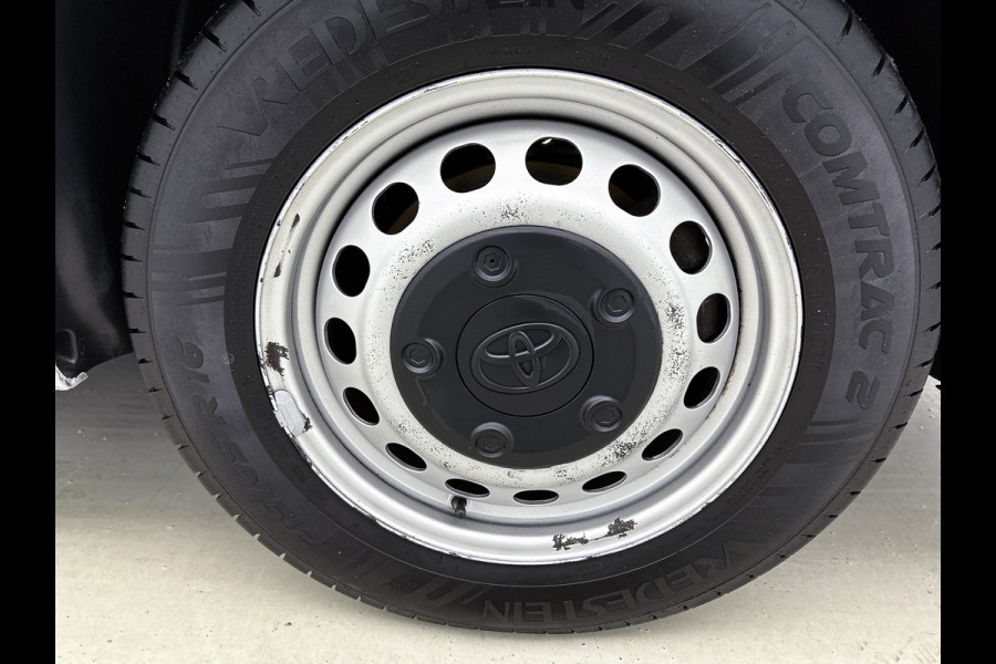 Toyota PROACE Electric Worker L2 Extra Range 75KWh / 3Pers. / Navigatie / Airco / Bedrijfswagen inrichting / Apk 02-2027