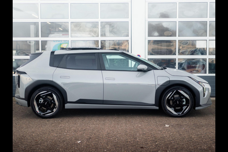 Kia EV4 Plus Advanced 58.3 kWh Direct beschikbaar! Leder | Pano dak| 19" velgen |