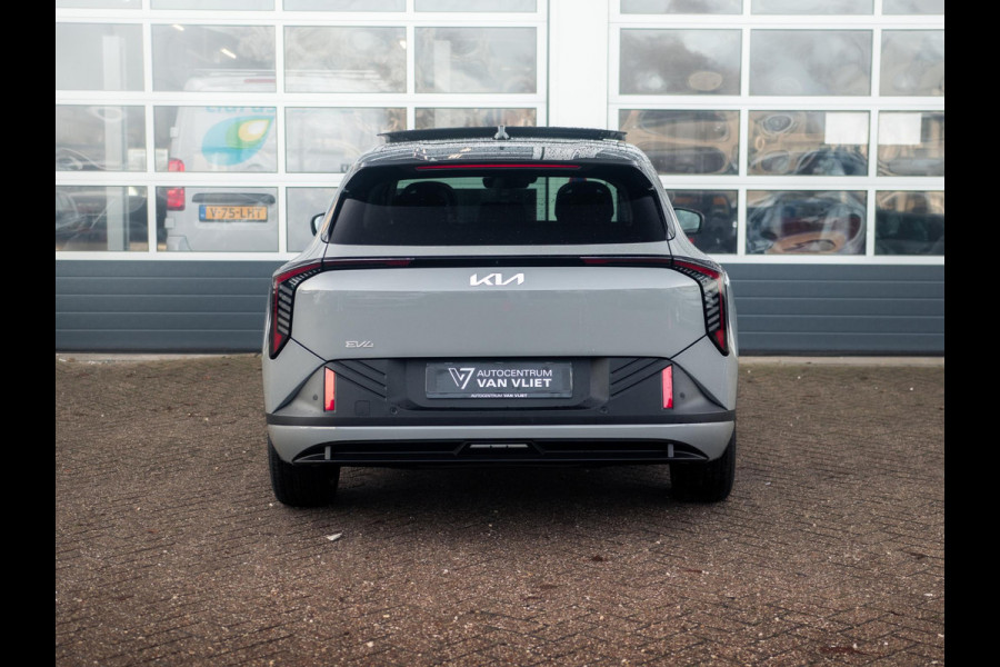 Kia EV4 Plus Advanced 58.3 kWh Direct beschikbaar! Leder | Pano dak| 19" velgen |