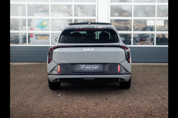 Kia EV4 Plus Advanced 58.3 kWh Direct beschikbaar! Leder | Pano dak| 19" velgen |