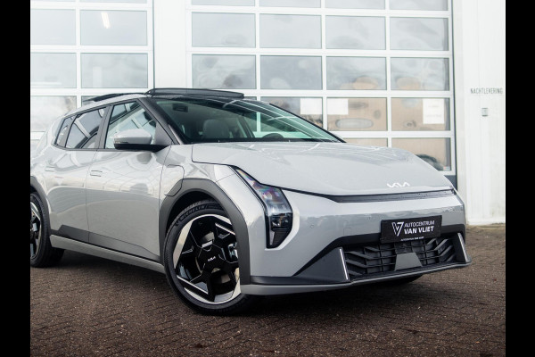 Kia EV4 Plus Advanced 58.3 kWh Direct beschikbaar! Leder | Pano dak| 19" velgen |