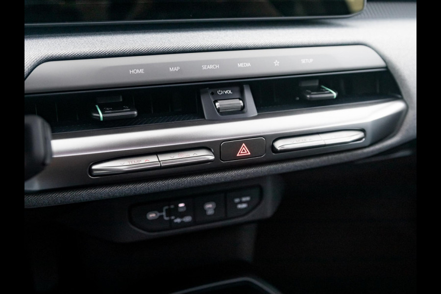 Kia EV4 Plus Advanced 58.3 kWh Direct beschikbaar! Leder | Pano dak| 19" velgen |