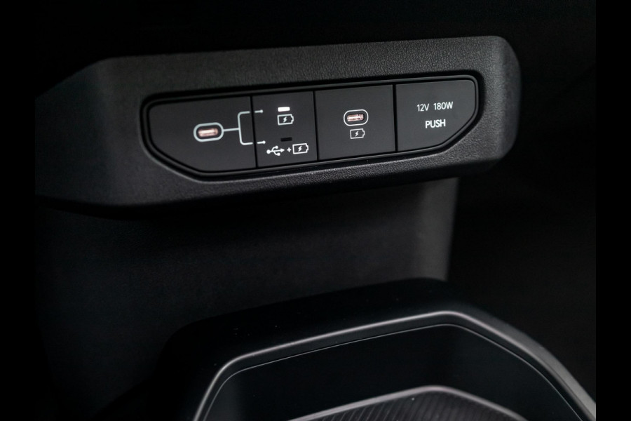 Kia EV4 Plus Advanced 58.3 kWh Direct beschikbaar! Leder | Pano dak| 19" velgen |