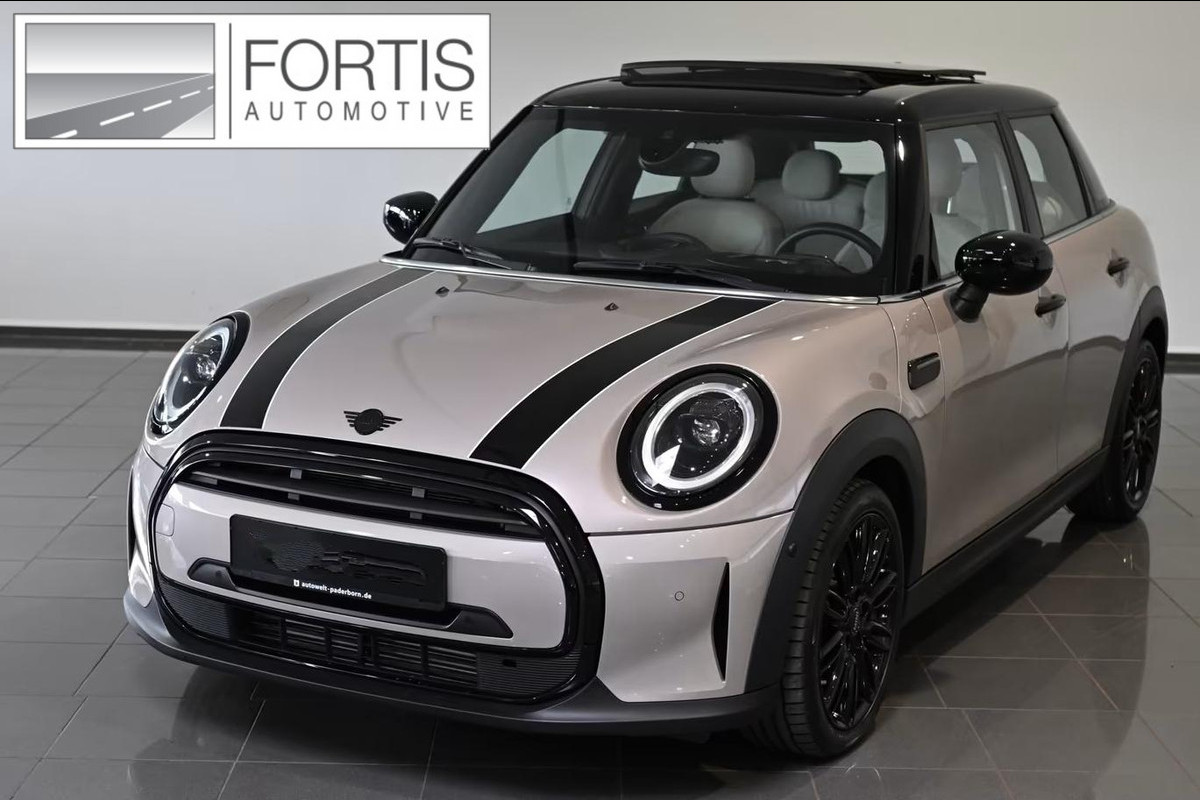 MINI Cooper 1.5 Yours 5-DRS ** LED, VIRTUAL, CHESTER LEDER, PANORAMA, CAMERA, HuD, 17-inch LMV ** 1e Eig - MINI ONDERH. ** ** INFORMEER OOK NAAR ONZE AANTREKKELIJKE FINANCIAL-LEASE TARIEVEN **