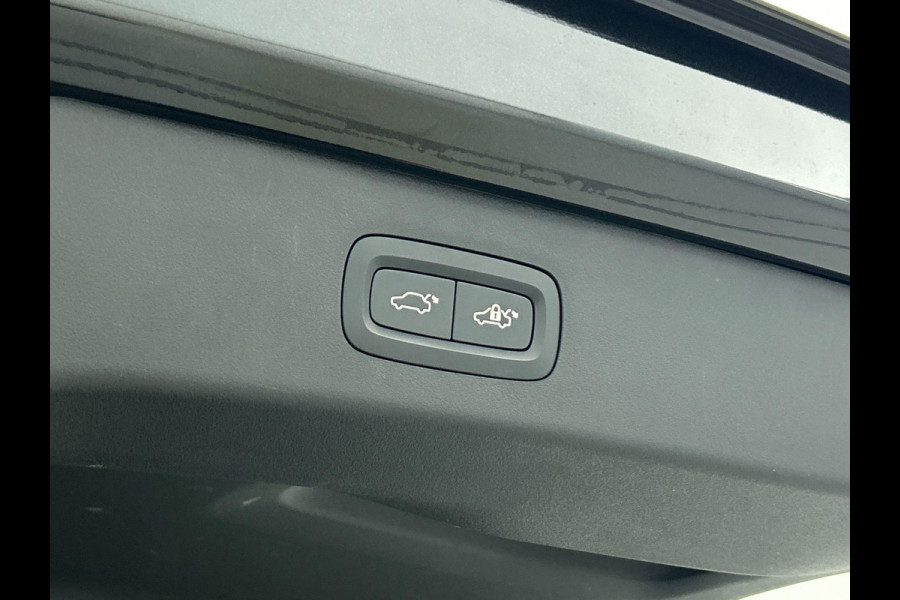 Lynk & Co 01 1.5 261pk PHEV | Panoramadak | Navigatie | Apple Carplay/Android Auto | Adaptive Cruise Control | Parkeersensoren | Virtual Cockpit | Ledverlichting | Lane Assist | Side Assist | Climate Control