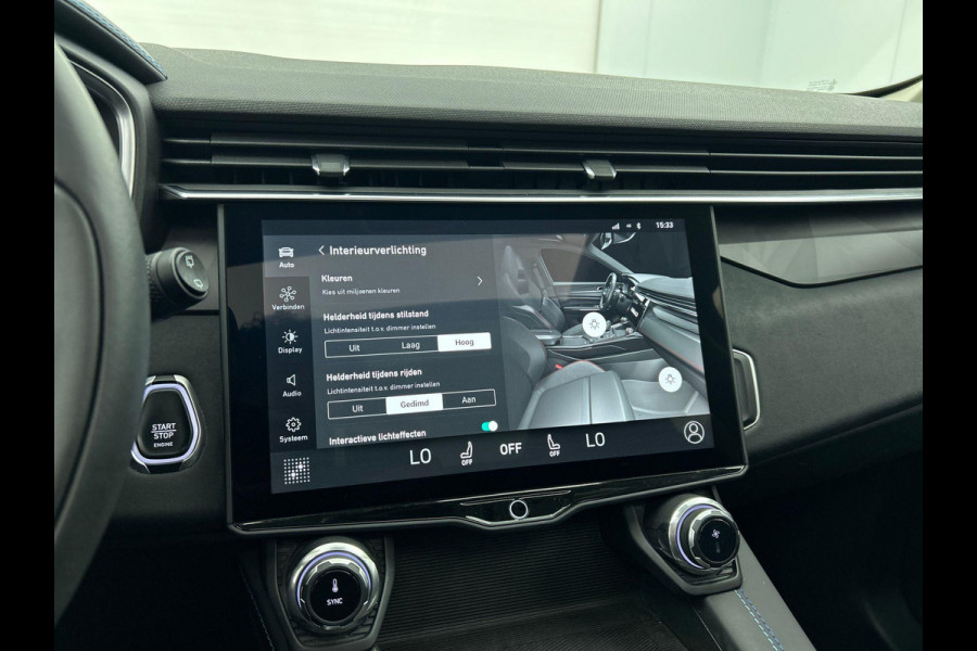 Lynk & Co 01 1.5 261pk PHEV | Panoramadak | Navigatie | Apple Carplay/Android Auto | Adaptive Cruise Control | Parkeersensoren | Virtual Cockpit | Ledverlichting | Lane Assist | Side Assist | Climate Control