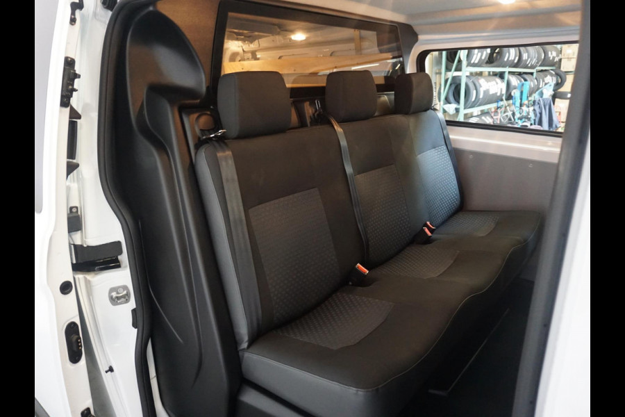 Ford Transit Custom 300 2.0 TDCI L2H1 Trend Dubbele Cabine Airco| Bluetooth| Navi| Trekhaak|