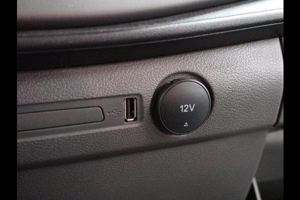 Ford Transit Custom 300 2.0 TDCI L2H1 Trend Dubbele Cabine Airco| Bluetooth| Navi| Trekhaak|