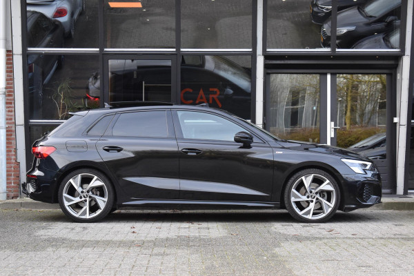 Audi A3 Sportback 35 TFSI S edition Pano Kuip Lane B&O Trekhaak Leder