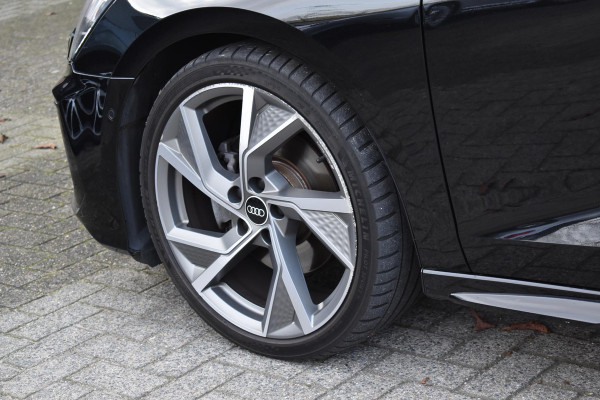 Audi A3 Sportback 35 TFSI S edition Pano Kuip Lane B&O Trekhaak Leder