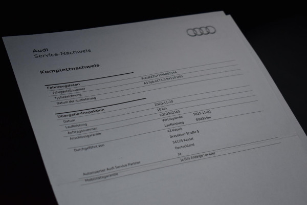 Audi A3 Sportback 35 TFSI S edition Pano Kuip Lane B&O Trekhaak Leder
