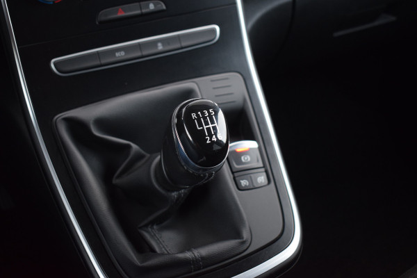 Renault Grand Scénic 1.2 TCe Zen 7 persoons | Trekhaak | Apple CarPlay | Cruise | Climate