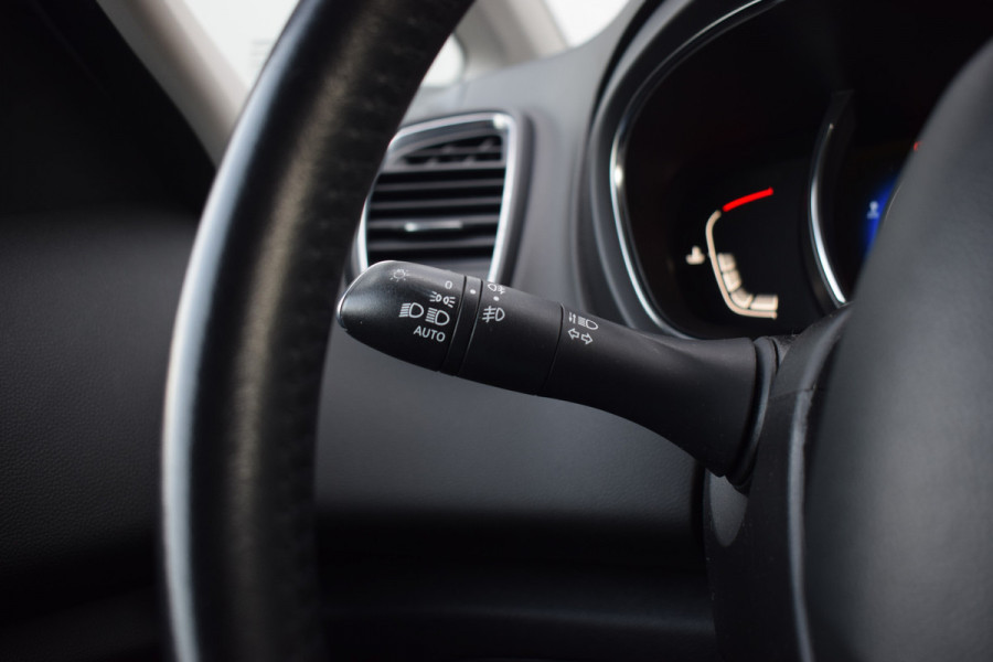 Renault Grand Scénic 1.2 TCe Zen 7 persoons | Trekhaak | Apple CarPlay | Cruise | Climate